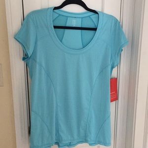 NWT Zella short sleeved work out top XL